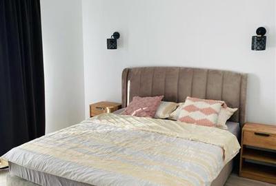 Inchiriere apartament  3 camere in vila zona Regal cu parcare si boxa - 16