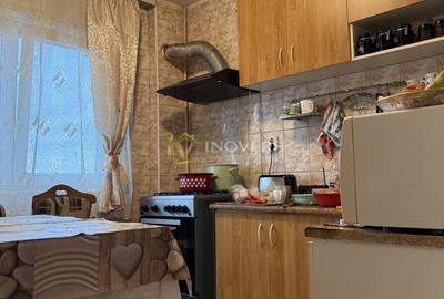 3 camere DECOMANDAT | 1981 | 7 min metrou | 74 mp |  DE RENOVAT - 7