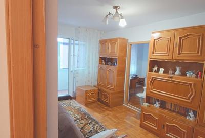 Apartament cu 2 camere , Micro 14 - 4