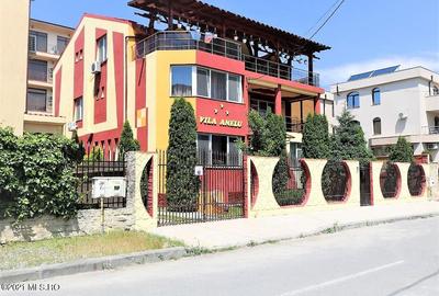 Mamaia Nord - Langa Mare, pensiune la cheie, 11 camere, 9 bai! - 1