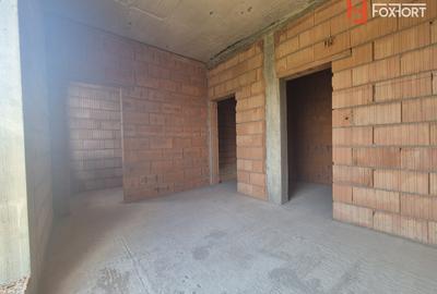 Duplex cu 4 camere de vanzare in localitatea Dumbravita - 12