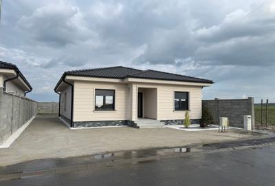 Casă premium, 3 dormitoare, finisaje top, Via Carmina Arad, comision 0 - 1