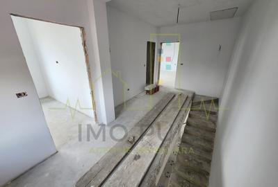 Duplex. Mosnita veche. 350 mp Teren. 4 Camere - 12