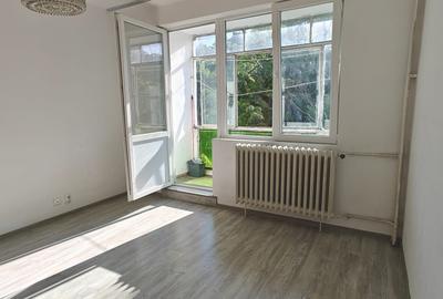 Drumul Taberei – Valea Oltului  -Valea Argeșului  Apartament 3 camere decomandat - 4