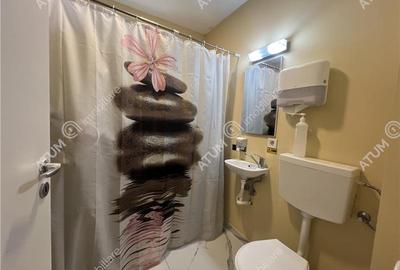 Spatiu comercial de 2 camere cu 2 bai 3 locuri de parcare zona Lazaret - 5