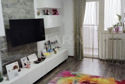 Apartament cu 4 camere semidecomandat, mobilat în Apahida