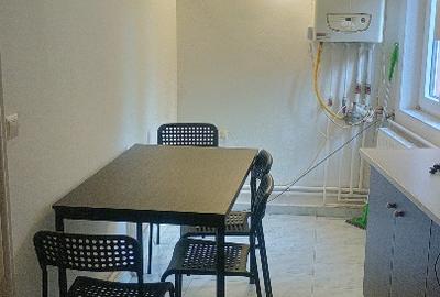 Disponibil imediat . Intrare, parcare și curte separate . - 5