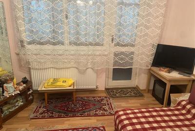 Apartament 2 camere , zona cartier Gara , etaj 1/4 , curat , liber , centrala te - 3