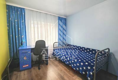 Apartament de vanzare, 4 camere, 2 bai, etajul 1, centrala proprie, Lipovei - 8