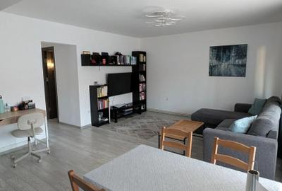 Apartament cu 2 camere semidecomandat, mobilat în Parcul Carol