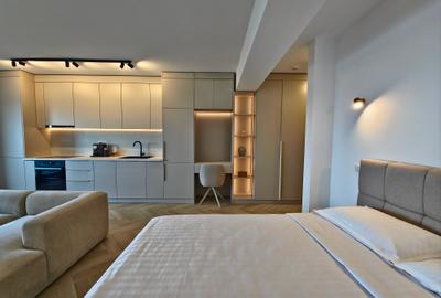 Prima închiriere Studio lux vedere lac parcare subterană Mamaia - 6