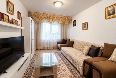 Apartament cu 2 camere decomandat, mobilat în Nicolina