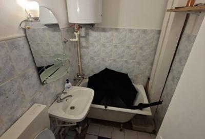 Garsoniera, etajul 2/4, zona Alexandru cel Bun - 4