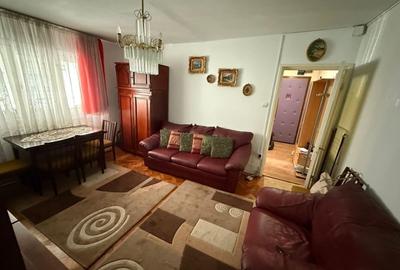 Apartament cu 2 camere, zona Modern, parter - 1
