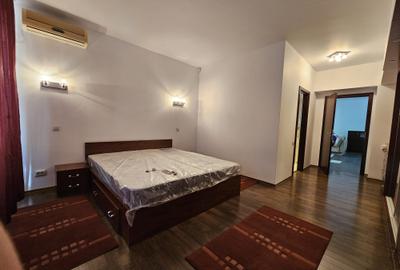 Pipera,  Peninsula  Petricani cinci camere 230 mp  mobilat utilat curte  350 m - 6