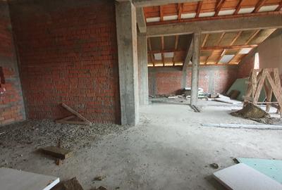 PAULESTI| Casă P+1,nefinisata |Priveliște superbă |100000 eu - 12