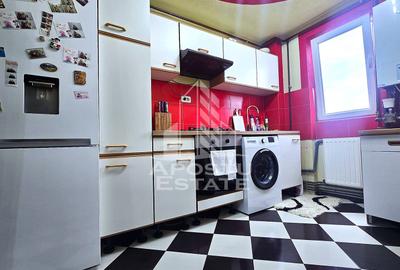 Apartament 3 camere decomandat, 88 mp, etaj 4/4 - 2