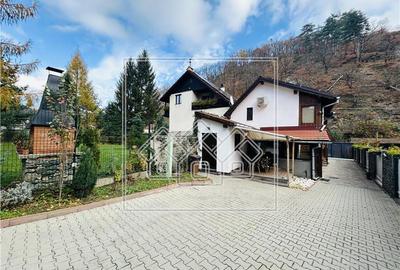 Casă individuală cu 5 camere în Cisnădioara
