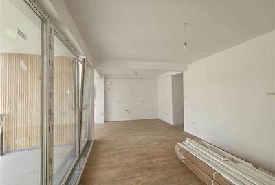 Apartament cu 3 camere decomandat în Păcurari