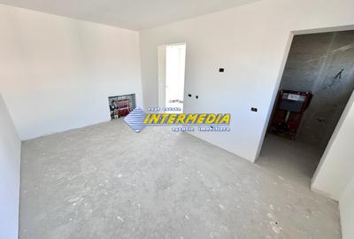 Casa noua in Cetate 4 camere teren 340 mp finisata 90 % - 7