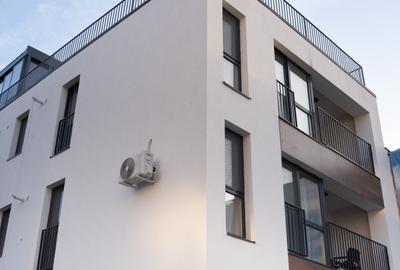 APARTAMENT 3 CAMERE + BALCON 41MP - ZONA MOSILOR - COMISION 0% - 18