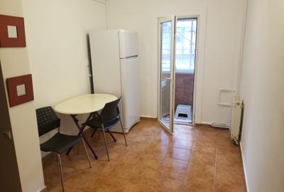 2 camere spatios  zona Rahova cu 2 balcoane - 9