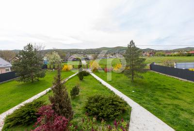 Casă/vilă de vânzare cu teren generos 3659 mp și 3 construcții, Sărată, Bacău - 5