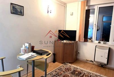 Garsonieră nedecomandată, mobilată în Piața Centrală