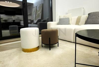 Apartament cu 3 camere decomandat, mobilat în Pipera