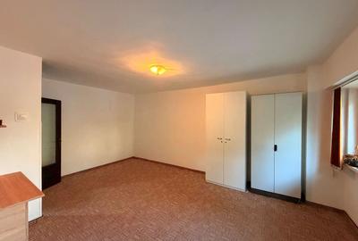 Garsoniera | 13 Septembrie | Comision 0% | Parter | 1990 | - 2