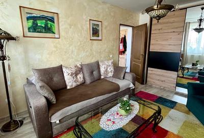 Apartament decomandat - 2 camere - Strand II - cu chiriasi - 2