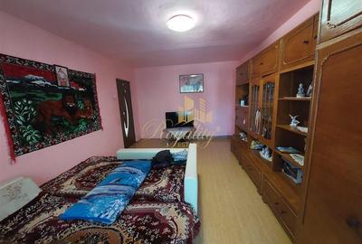 Apartament 3 camere, ETAJ 2, centrala proprie, 2 bai- Zona Lipovei - 2
