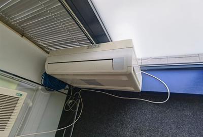 Spatii birouri/servicii - 49