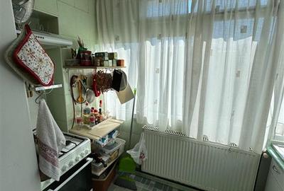 Apartament cu 3 camere - 71 m.p.- Nicolina 2, geam la baie - 7