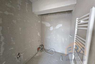 Apartament 4 camere K, bloc NOU - zona Salca - Universitatii - 10
