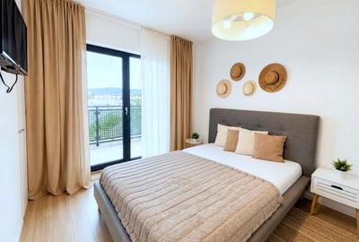 Apartament cu 3 camere semidecomandat, mobilat în Mărăști