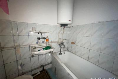 Garsoniera, Etaj 1, Strada Constructorilor - 4