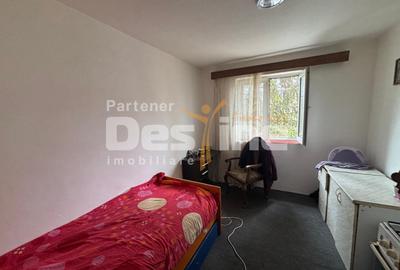 Garsonieră tip cămin, cheltuieli mici, liberă de sarcini - zona Astra - 1