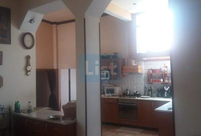 Casa la curte comuna pe 3 nivele, 300mp utili 0% comision - 13