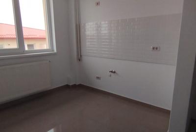 APARTAMENT 3 CAMERE, DECOMANDAT, BLOC NOU, INTABULAT, VALEA LUPULUI - 4