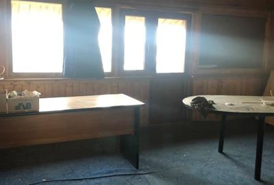 Inchiriez Hala + Birouri + Teren 1500mp - Targoviste - Aleea Sinaia 6-8 - 11