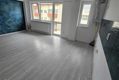 Apartament cu 3 camere decomandat în Popas Păcurari