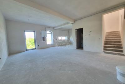 Casa generoasa cu 7 camere, 3 bai, dressing si parcare – Sura Mica - 7