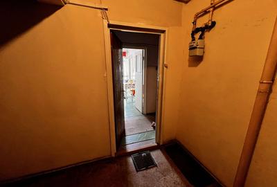 Vand apartament 3 camere Grivitei - 8