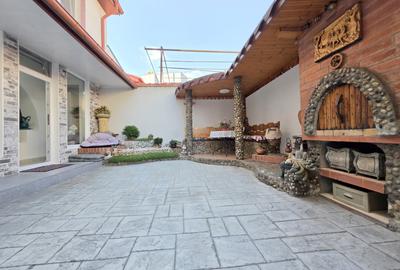 Piata Muncii, vila singur curte, 8 camere, 227 mp utili - 3