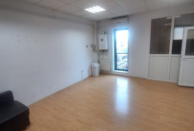 Bd. Mamaia , spatiu IDEAL BIROURI, 43 mp. - 18