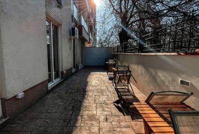 Apartament de 4 camere situat ultra-central cu terasa lângă piața Victoriei - 1