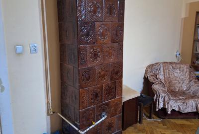 Piata Libertatii,ap 2 camere,semidecomandat, s-55 mp, parter/2, p-130.000 euro - 4