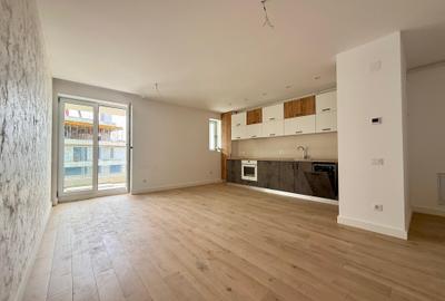 Apartament cu 2 camere semidecomandat, mobilat în Pantelimon