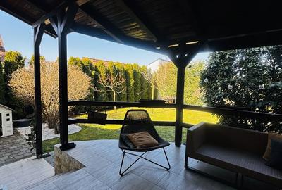 Casa de Vânzare - 12